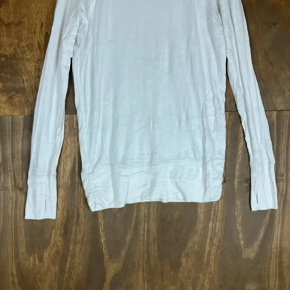 Athleta Womens Sweatshirt White Pull Over Crew Neck Long Sleeve Stretch Small - Picture 3 of 13